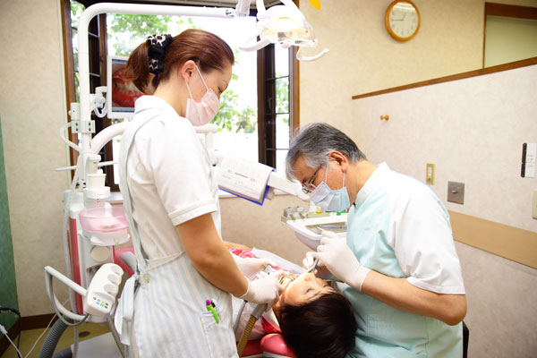 半個室で、周囲を気にせず治療を受けて頂くことができます。